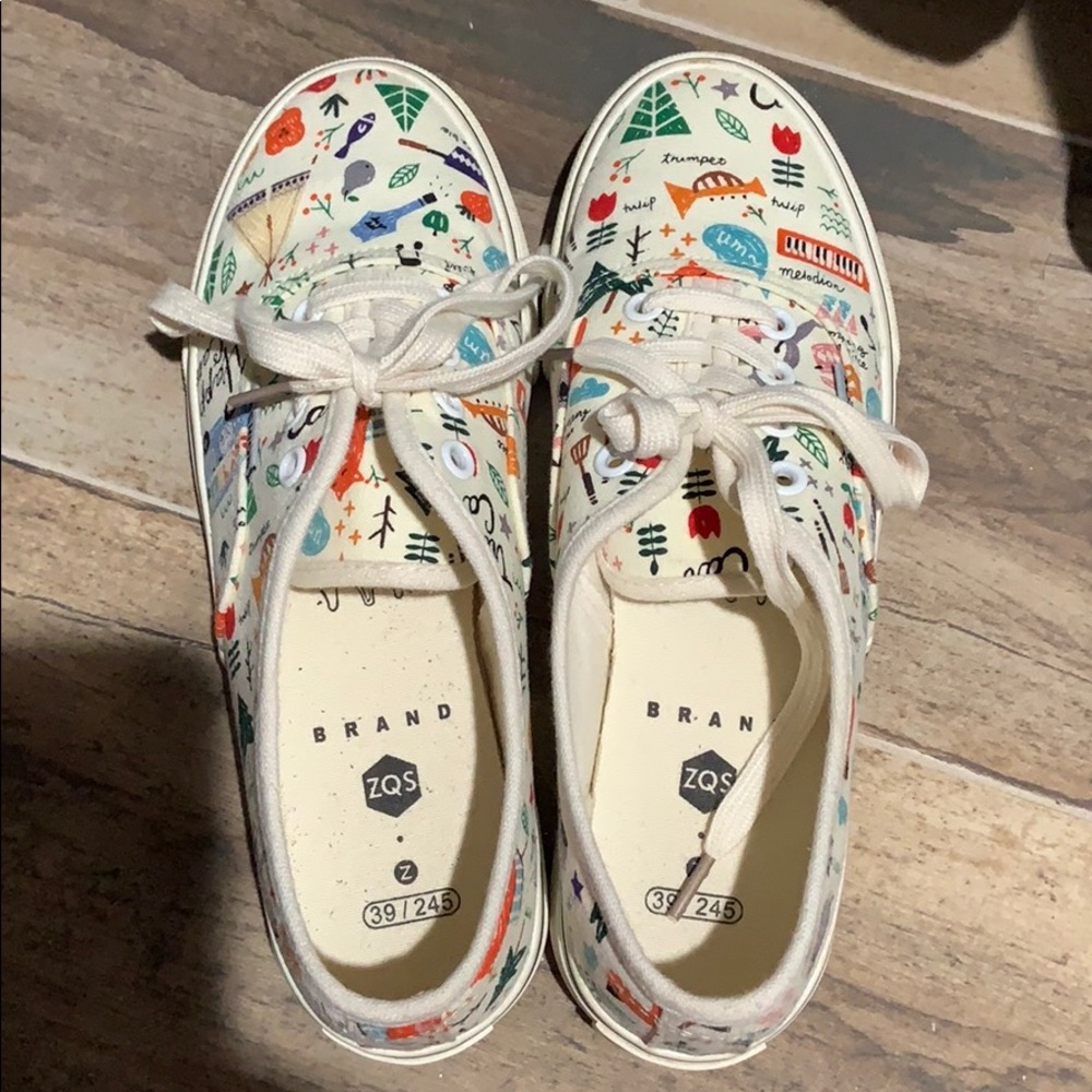Shoes